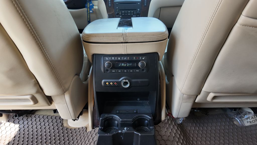 2007 Cadillac Escalade ESV Base - Photo 7