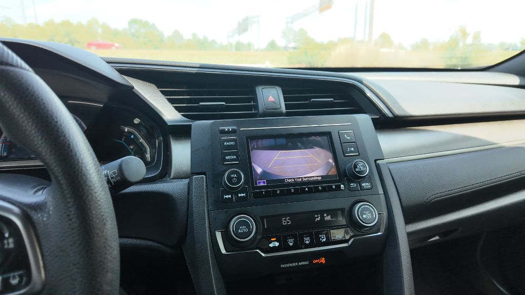 2020 Honda Civic Hatchback LX - Photo 10